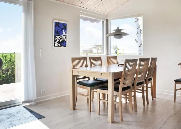 Two-bedroom In 펜션